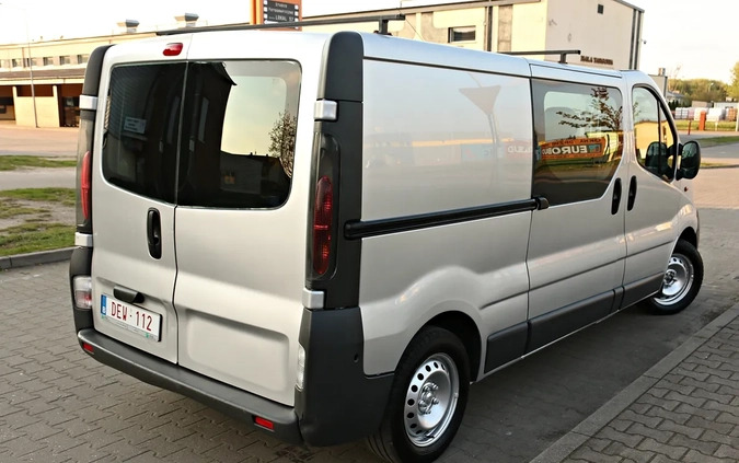 Renault Trafic cena 27900 przebieg: 260000, rok produkcji 2004 z Gostynin małe 667